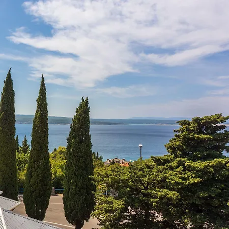 Modernes Mit Meerblick, 500 Meter Appartamento