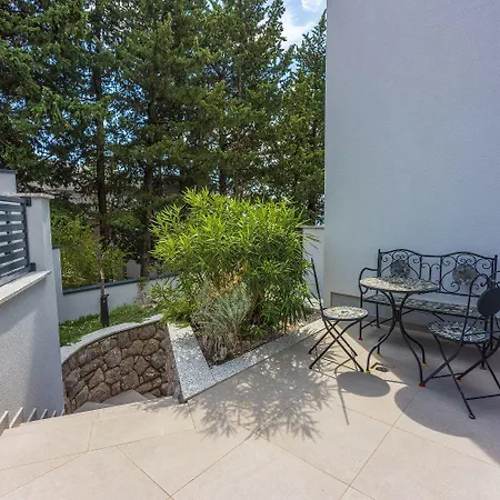 Modernes Mit Meerblick, 500 Meter * Crikvenica