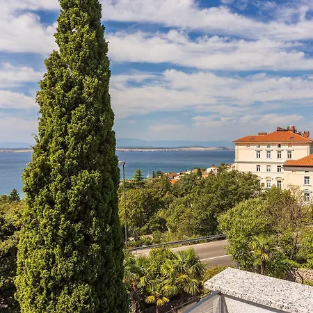 Appartamento Modernes Mit Meerblick, 500 Meter *